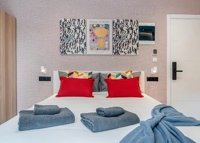 La Vega De Ciudad Jardin Otel