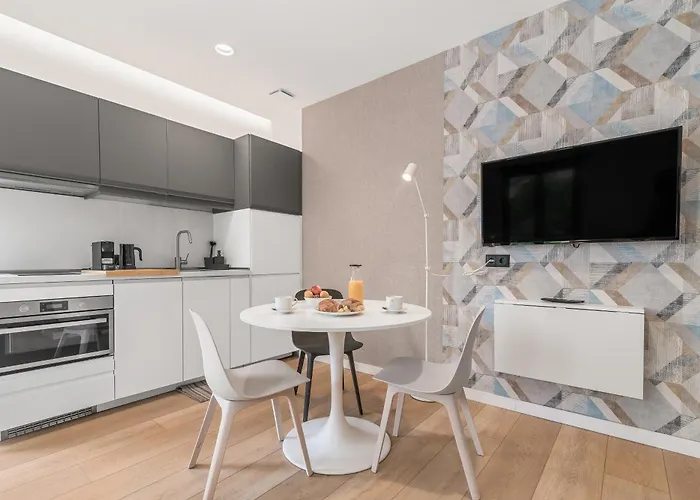 Otel La Vega De Ciudad Jardin