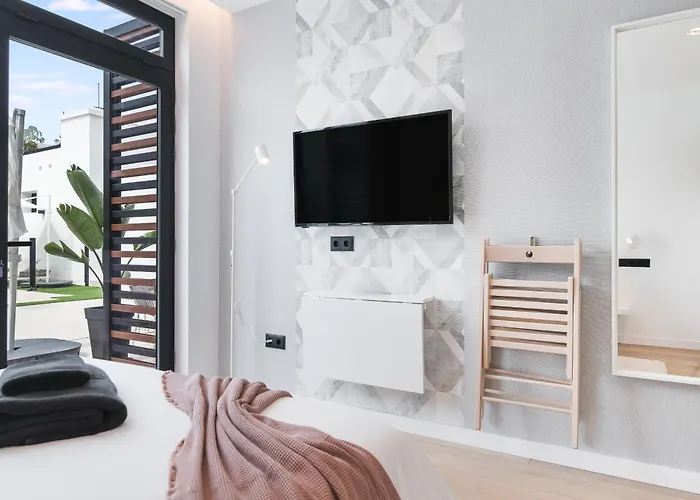 La Vega De Ciudad Jardin Otel