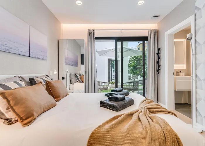 La Vega De Ciudad Jardin Otel